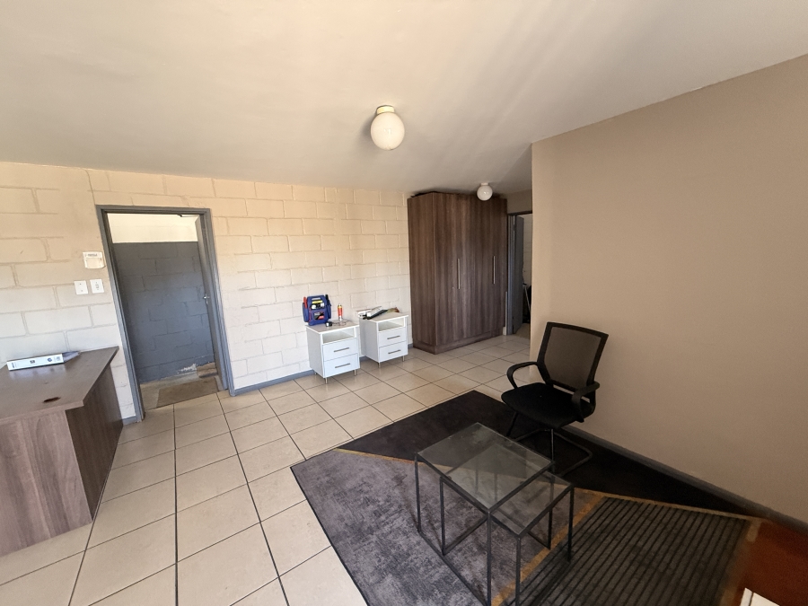 To Let commercial Property for Rent in Blackheath Industrial Western Cape